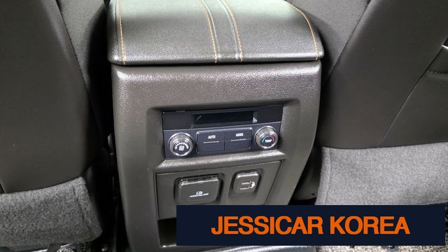 2021 Chevrolet Traverse - Thumbnail 10