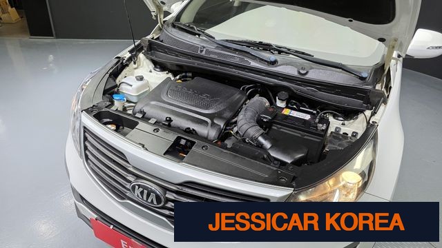 2013 Kia Sportage R - Thumbnail 13