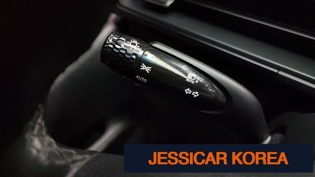 2025 Hyundai Staria - Thumbnail 6