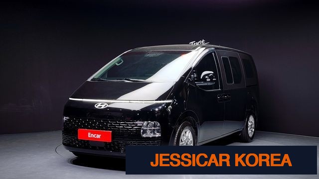 2025 Hyundai Staria - Thumbnail 11