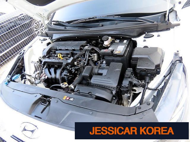 2021 Hyundai Avante (CN7) - Thumbnail 8