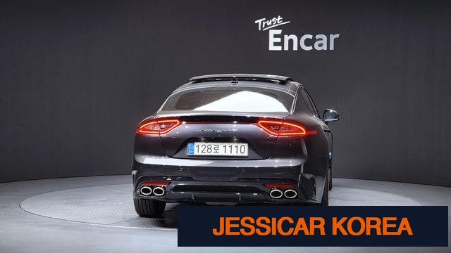 2018 Kia Stinger - Thumbnail 15