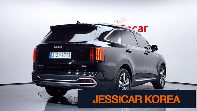 2023 Kia Sorento 4th Gen - Thumbnail 8
