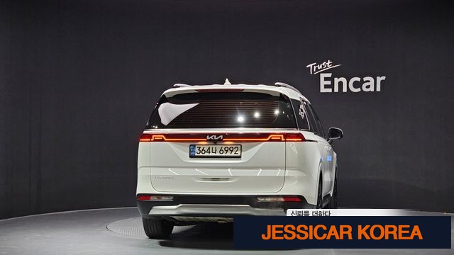 2022 Kia Carnival 4th Gen - Thumbnail 9