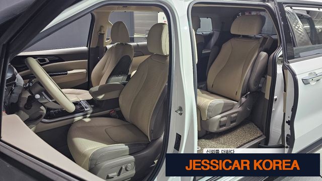 2023 Kia Carnival 4th Gen - Thumbnail 3