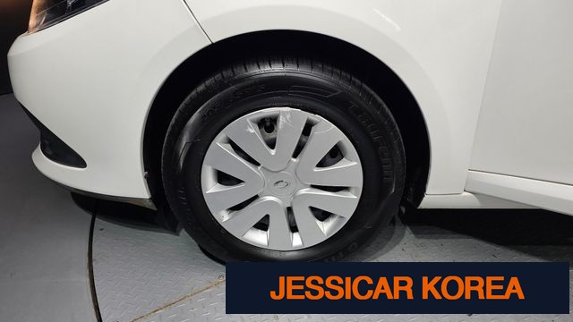 2016 Renault Korea SM3 Neo - Thumbnail 3