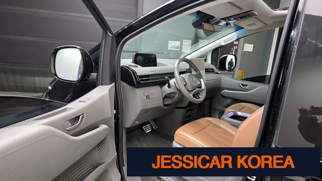 2023 Hyundai Staria - Thumbnail 4