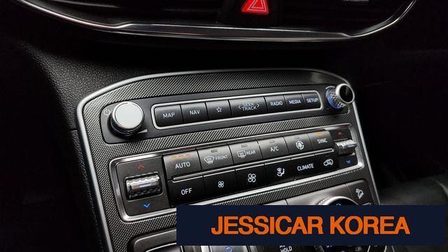 2021 Hyundai The New Santa Fe - Thumbnail 2