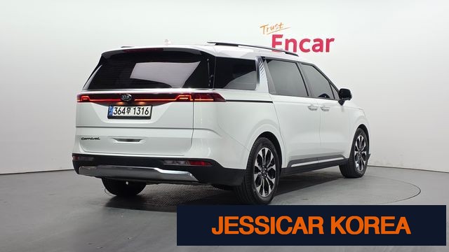 2021 Kia Carnival 4th Gen - Thumbnail 9