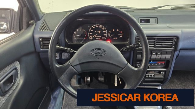 1992 Hyundai excel - Thumbnail 5