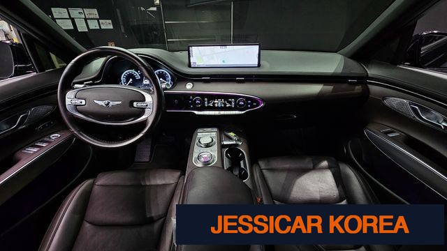 2021 Genesis GV70 - Thumbnail 7