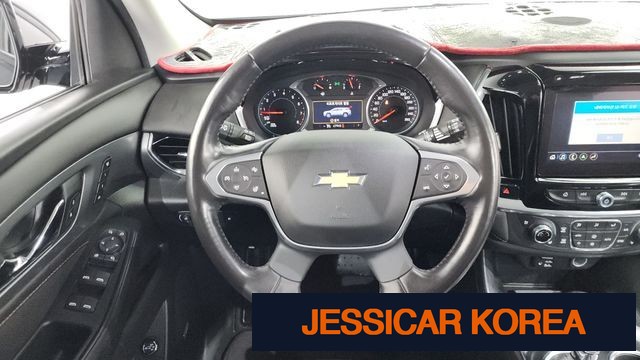2021 Chevrolet Traverse - Thumbnail 20