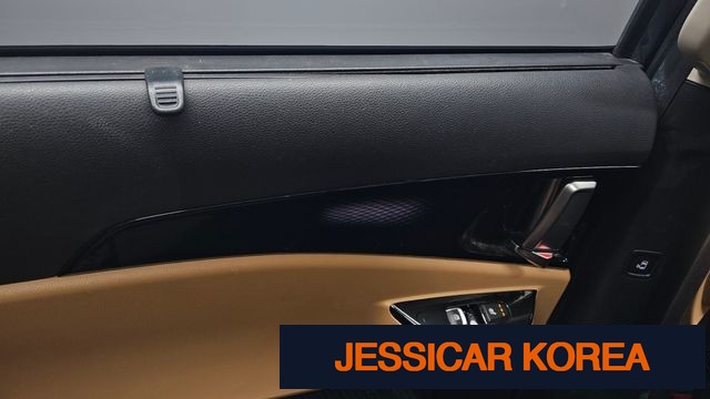 2021 Kia Carnival 4th Gen - Thumbnail 11