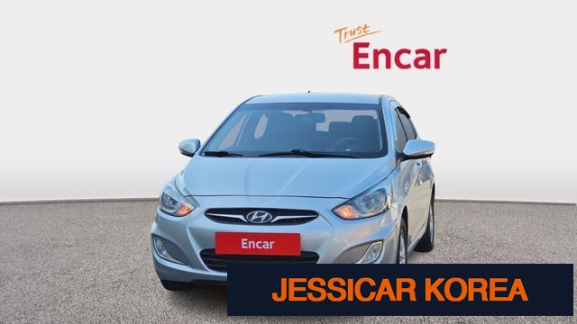 2013 Hyundai Accent (new model) - Thumbnail 12