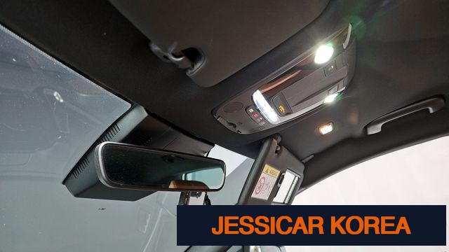 2022 Kia Sportage 5th Gen - Thumbnail 2