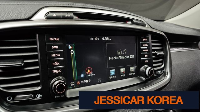 2017 Kia All New Sorento - Thumbnail 17