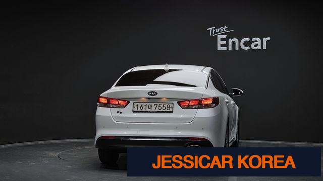 2018 Kia K5 2nd generation - Thumbnail 2