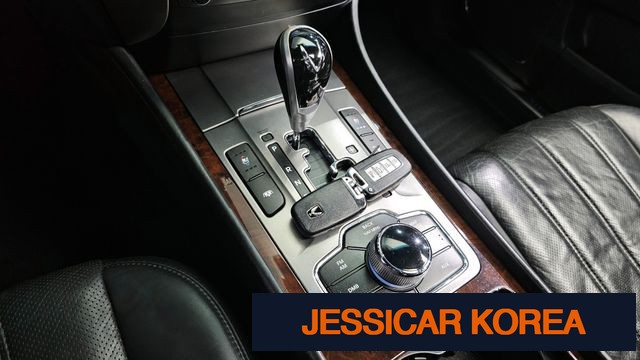 2010 Hyundai Equus (new model) - Thumbnail 7