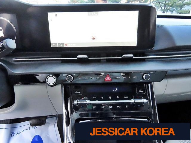 2023 Kia Carnival 4th Gen - Thumbnail 16