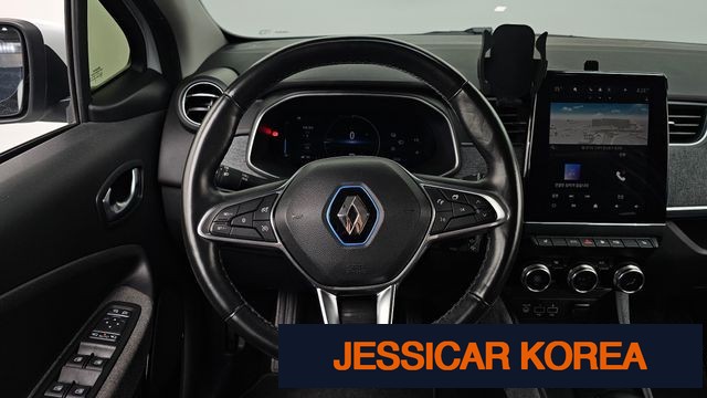 2021 Renault Korea Joe - Thumbnail 17