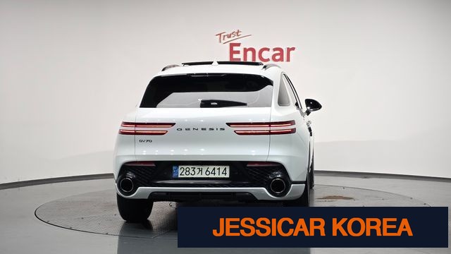 2022 Genesis GV70 - Thumbnail 3