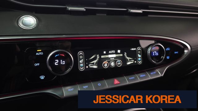 2022 Genesis GV70 - Thumbnail 20