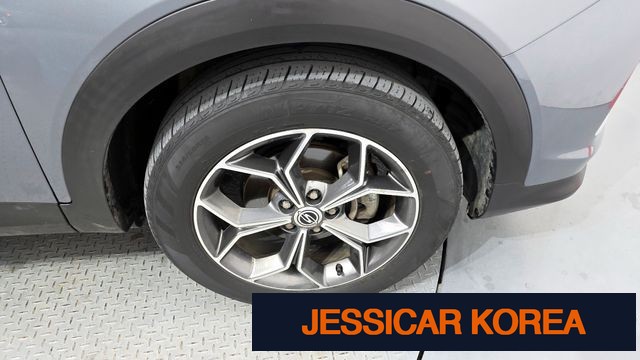 2020 KG Mobility Beautiful Korando - Thumbnail 11