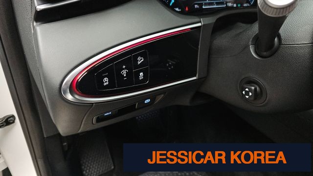 2023 Genesis GV70 - Thumbnail 15