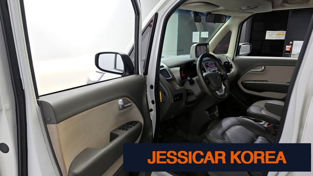 2012 Kia Ray - Thumbnail 17
