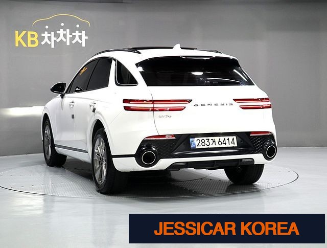 2022 Genesis GV70 - Thumbnail 6