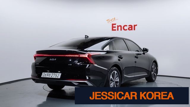 2022 Kia K8 Hybrid - Thumbnail 10