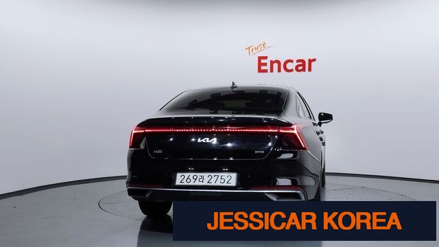 2022 Kia K8 Hybrid - Thumbnail 13