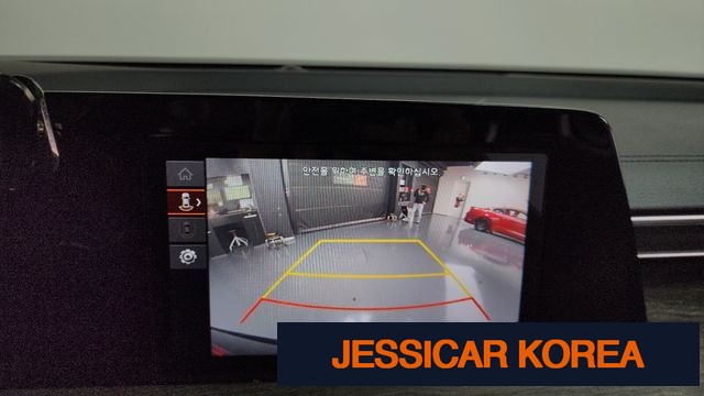 2022 Kia K8 Hybrid - Thumbnail 19