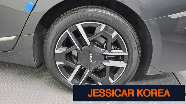 2025 Kia The New K8 - Thumbnail 11