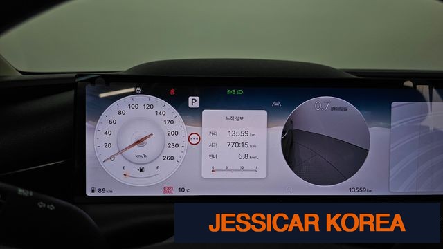 2025 Genesis G80 (RG3) - Thumbnail 18