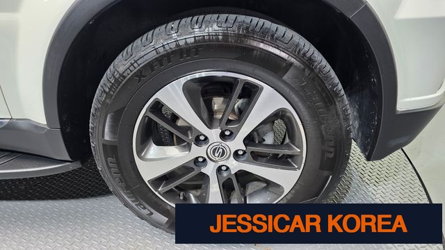 2016 KG Mobility Rexton W - Thumbnail 11