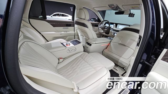 2022 Genesis G90 (RS4) - Thumbnail 17