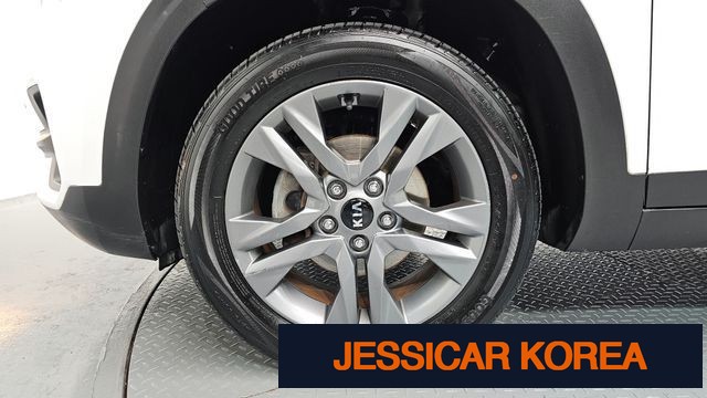 2020 Kia Seltos - Thumbnail 2