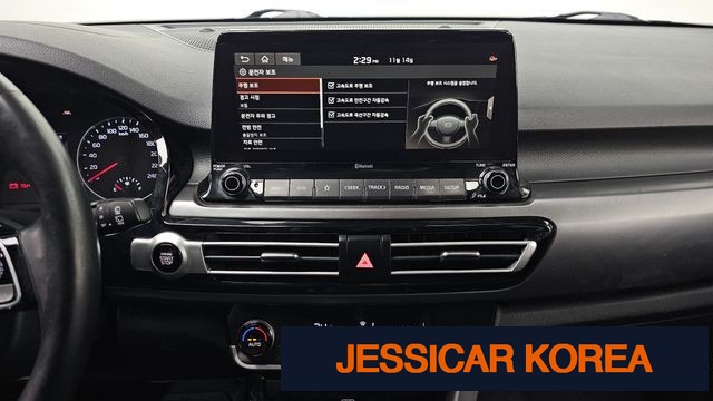 2020 Kia Seltos - Thumbnail 19