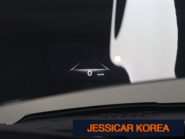 2023 Genesis GV80 - Thumbnail 16