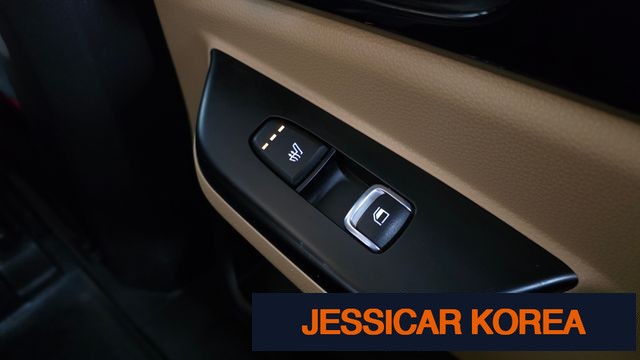 2023 Kia Carnival 4th Gen - Thumbnail 9