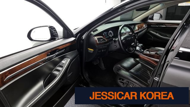 2016 Genesis EQ900 - Thumbnail 18