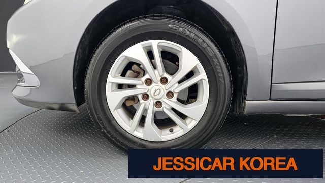 2017 Renault Korea SM3 Neo - Thumbnail 10
