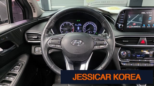2019 Hyundai Santa Fe TM - Thumbnail 5