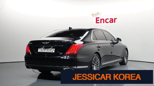 2018 Genesis EQ900 - Thumbnail 16