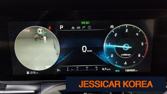 2021 Kia Carnival 4th Gen - Thumbnail 3