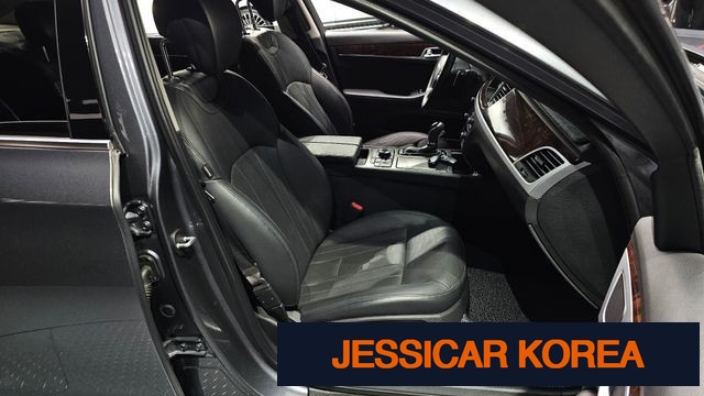 2014 Hyundai Genesis DH - Thumbnail 14