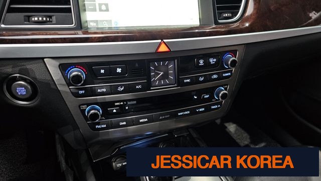 2014 Hyundai Genesis DH - Thumbnail 16