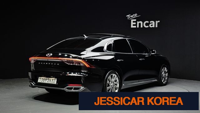 2022 Hyundai The New Grandeur IG Hybrid - Thumbnail 3