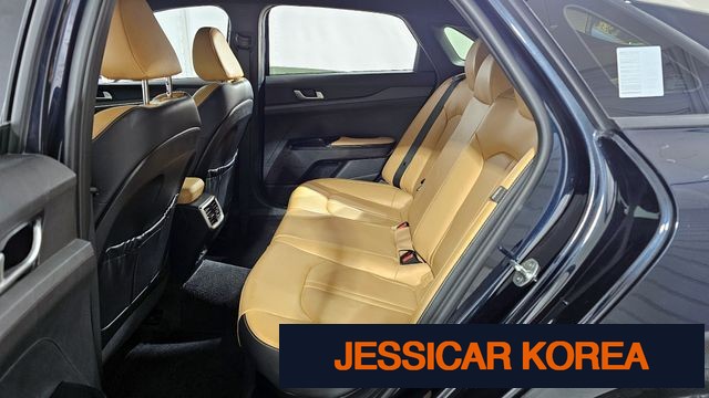 2022 Kia K5 Hybrid 3rd Generation - Thumbnail 10